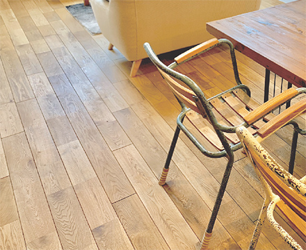 無垢フローリング