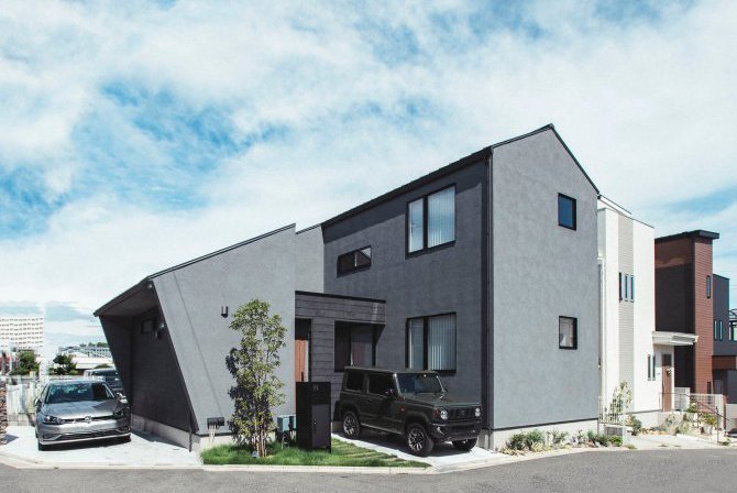 スタッフが建てた家｜vol.4 帰ってくるたびに惚れる家