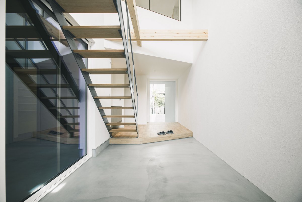 開放感溢れる玄関